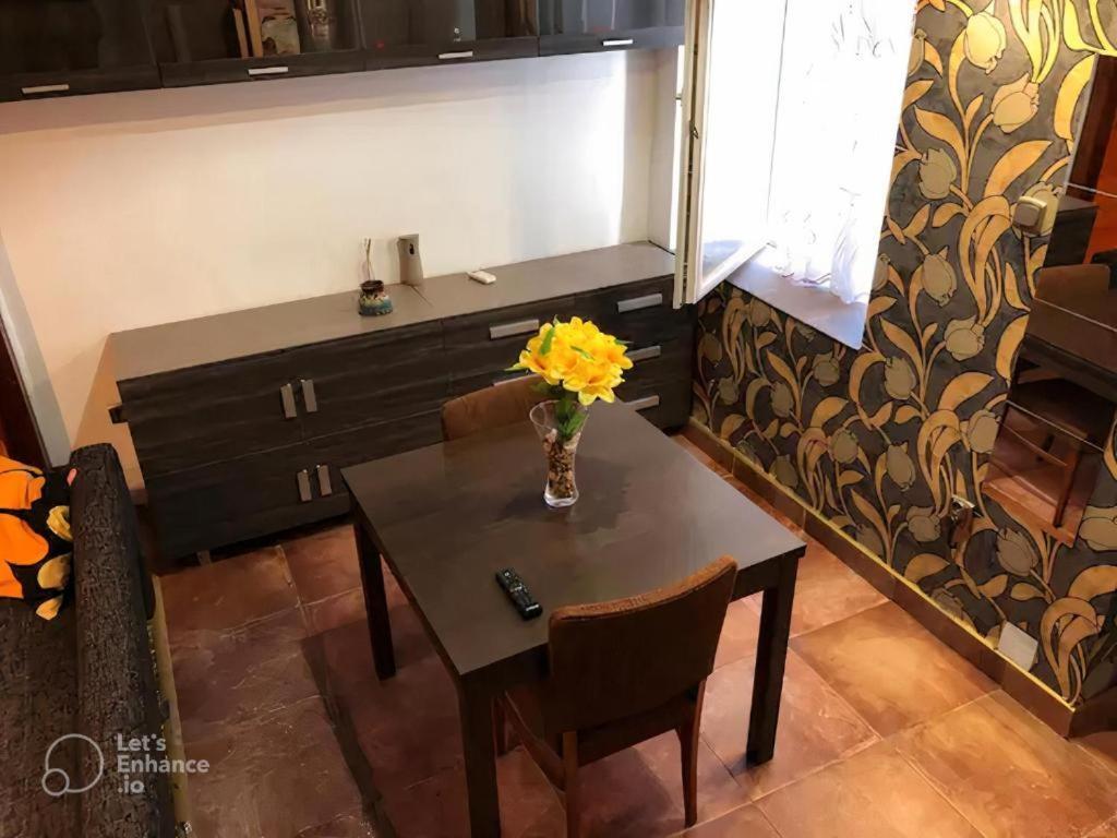 Spacious Room In Budapest City Center מראה חיצוני תמונה